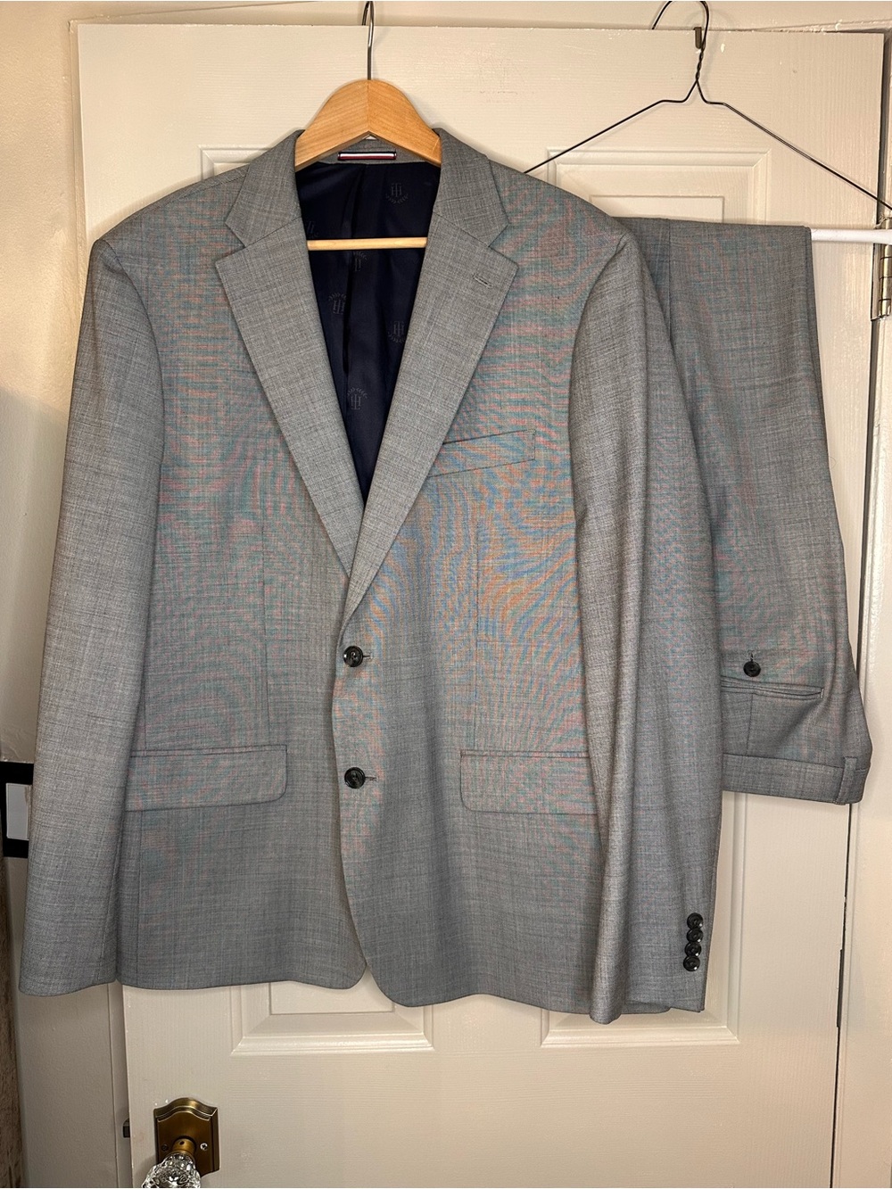 Tommy Hilfiger Men's Gray Two-Button Suit Jacket and Pants